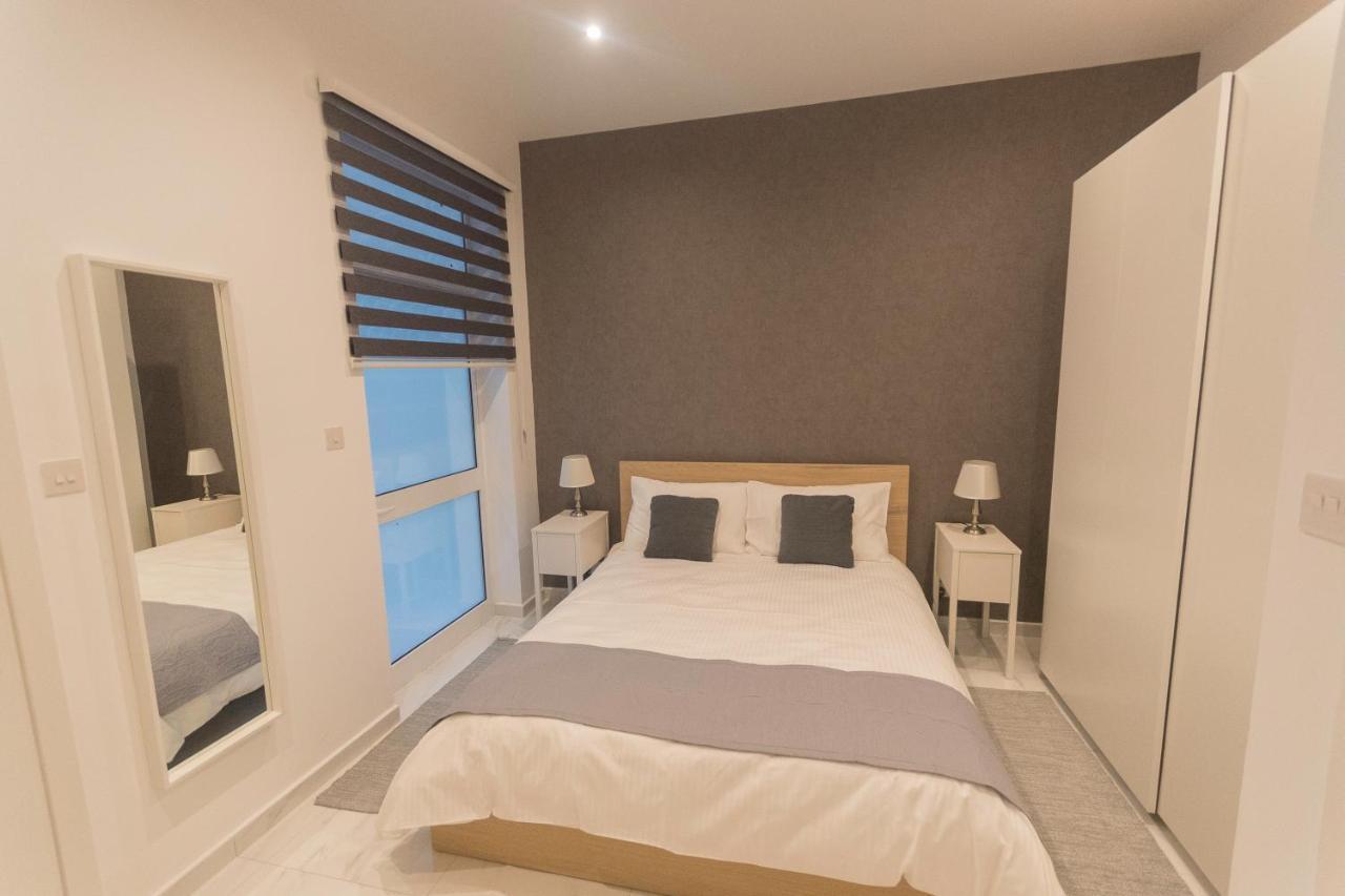 4 Bedroom Apartment Near Sliema Seafront Exterior foto